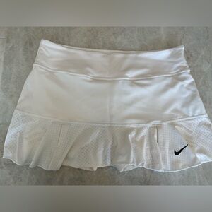 Nike dri-fit ruffle white tennis skirt